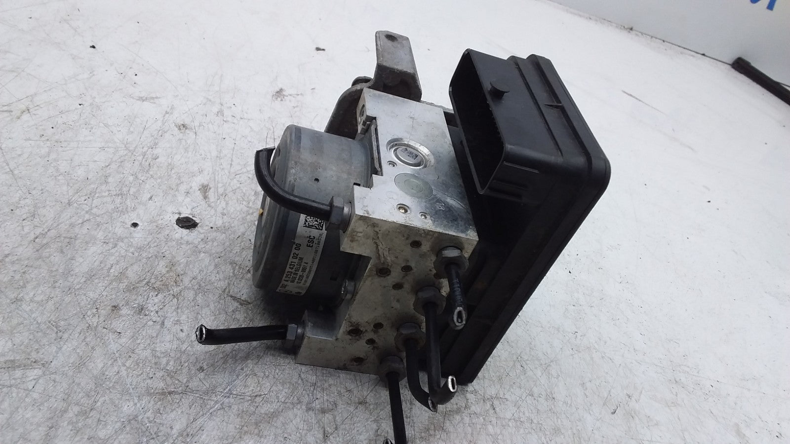 MERCEDES BENZ GLC X253 ABS PUMP CONTROL MODULE 2.1 CDI A2539011400 FMR414