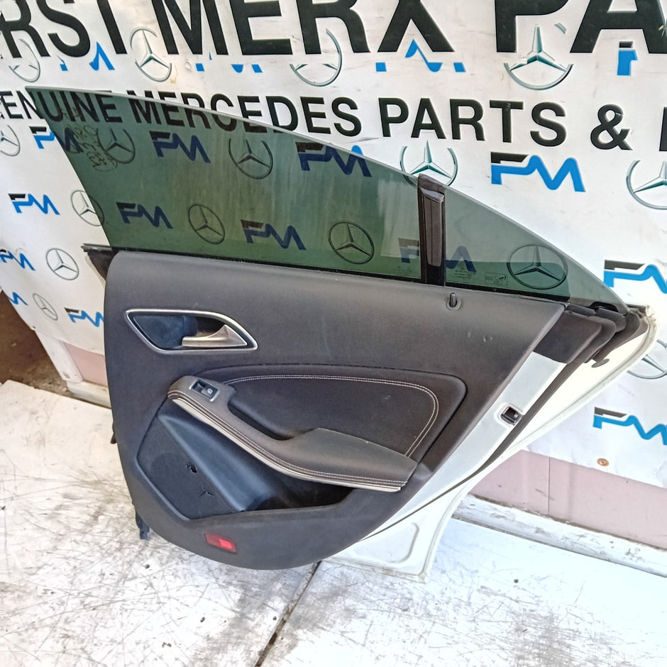 MERCEDES CLA W117 DRIVER REAR DOOR OSR WHITE 2014 COMPLETE FMD472