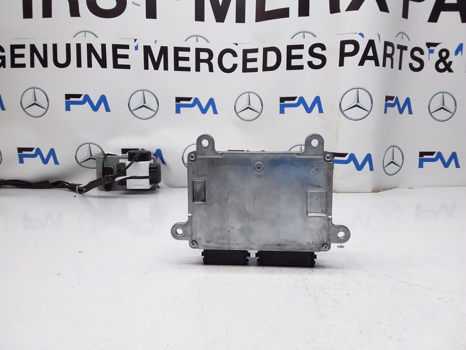 MITSUBISHI  OUTLANDER MK3 ENGINE ECU CONTROL MODULE 1860D200 FM00451