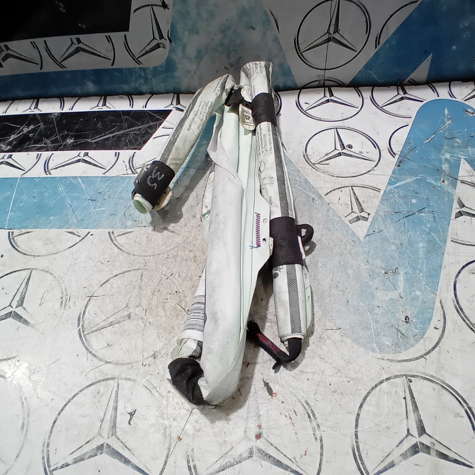 MERCEDES CLA CURTAIN AIBAG ROOF LEFT PASSENG SIDE MK19 (24) 2013-2019 1178601102