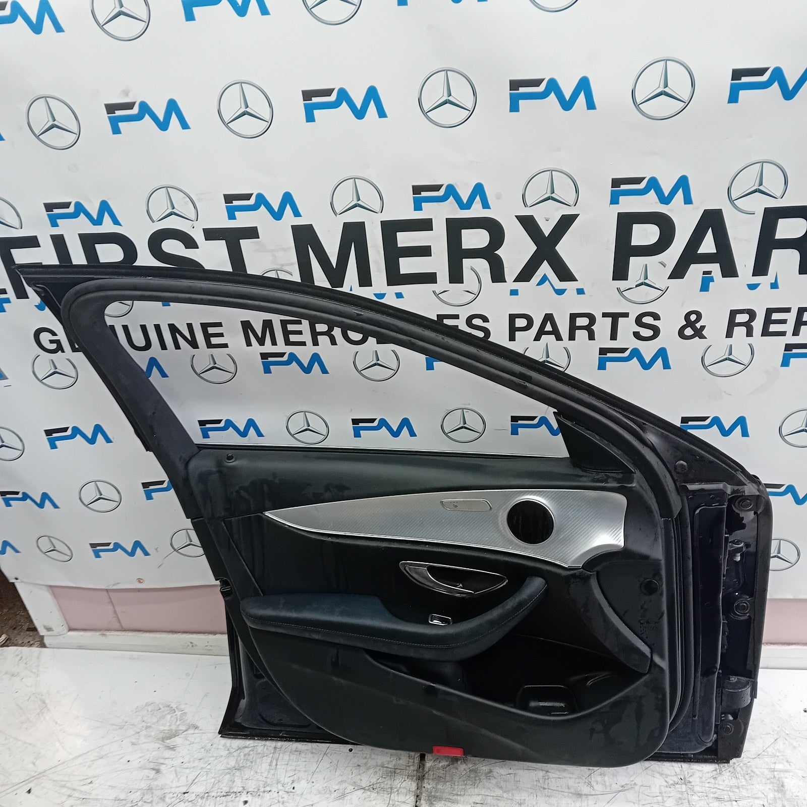 MERCEDES E-CLASS W213 PASSENGER SIDE FRONT DOOR N/S/F BLUE COMPLETE FMD137