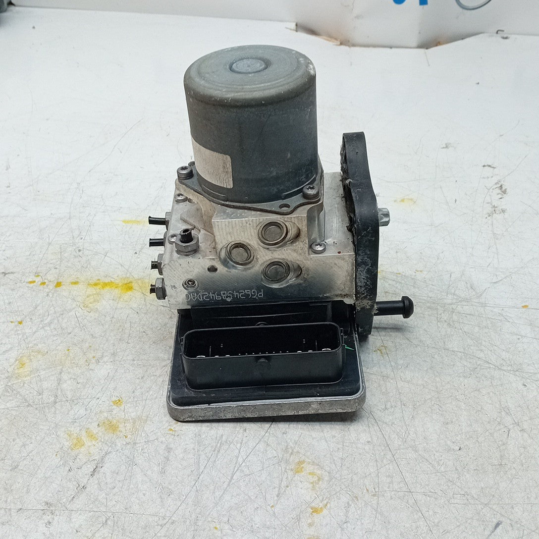 MERCEDES BENZ E-CLASS W213 ABS PUMP MODULE CONTROL UNIT A2134311001 FM001302