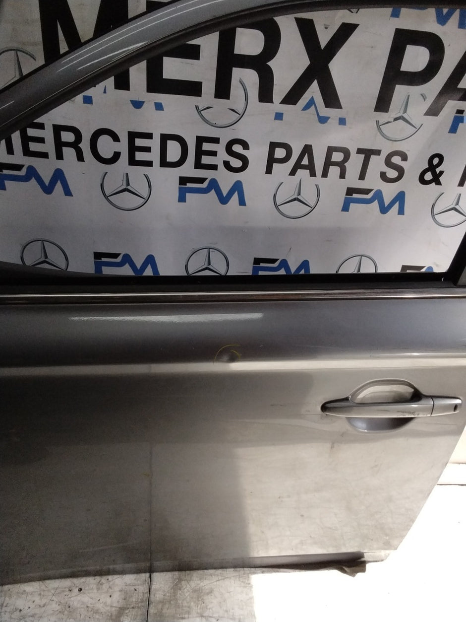 MITSUBISHI OUTLANDER MK3 PASSENGER FRONT DOOR NSF GREY ON COMPLETE FMD310