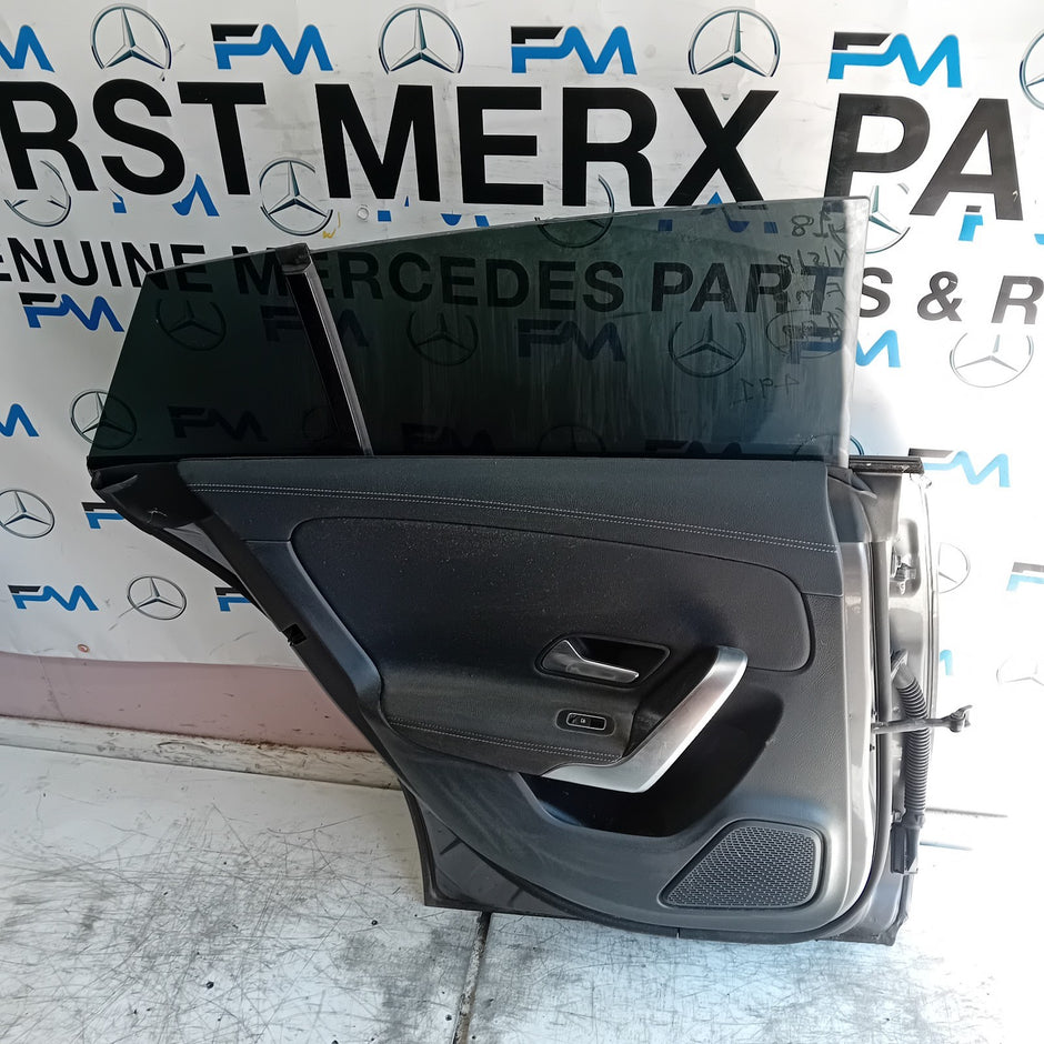 MERCEDES CLA W118 PASSENGER REAR DOOR NSR 2019 GREY COMPLETE FMD491