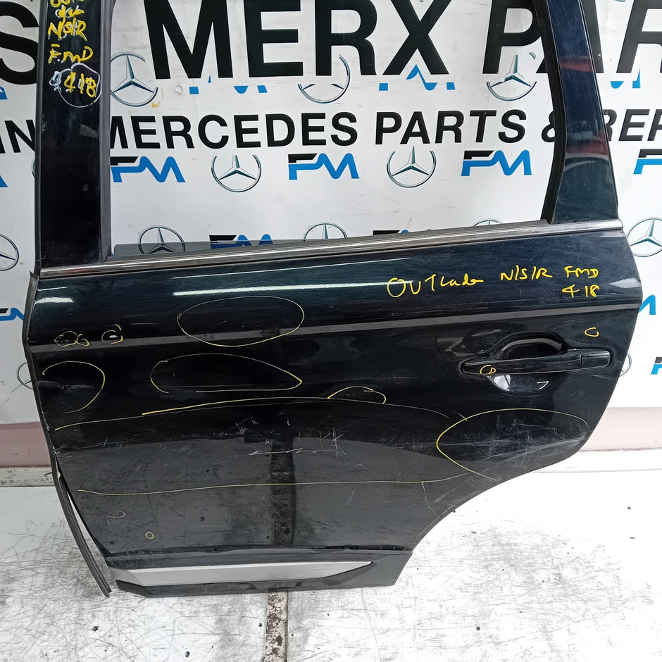 MITSUBISHI OUTLANDER MK3 PASSENGER SIDE REAR DOOR NSR 2013 BLACK FMD418