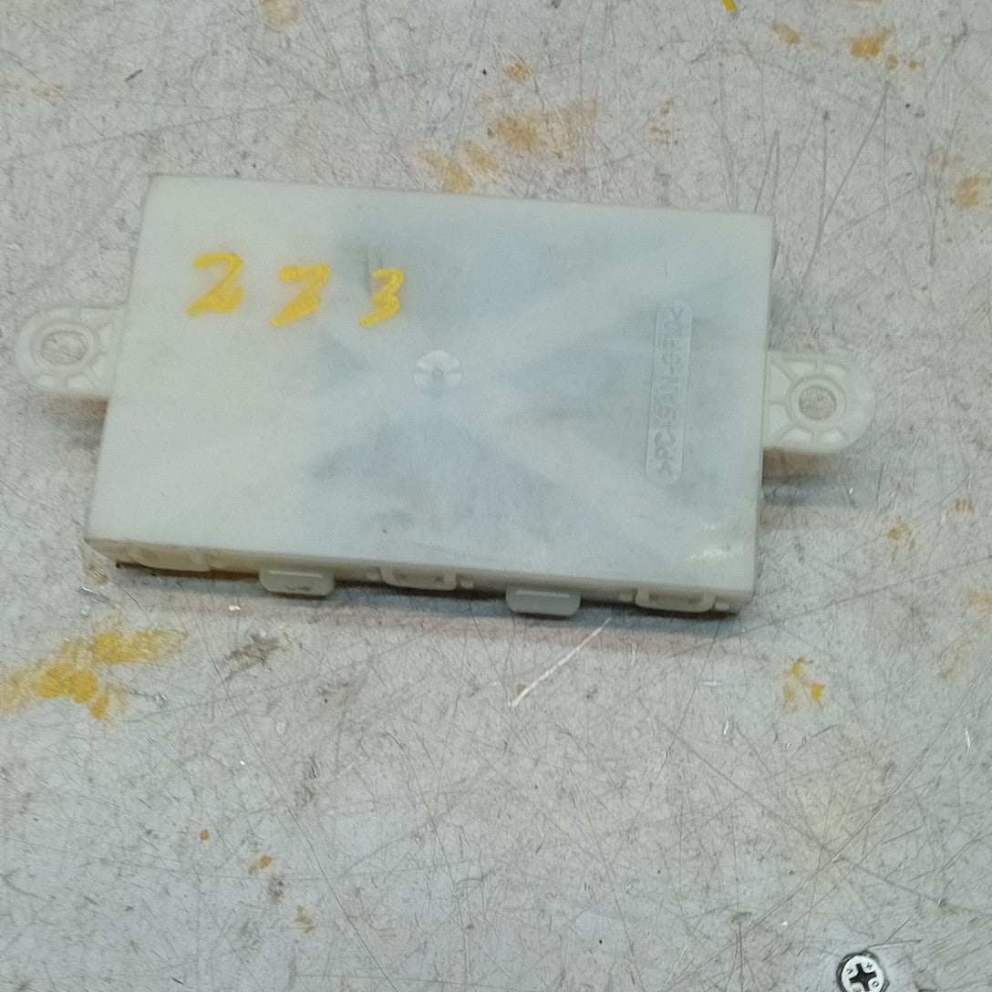 MERCEDES BENZ E-CLASS KEYLESS GO CONTROL UNIT W213 A2139004519 FM001292