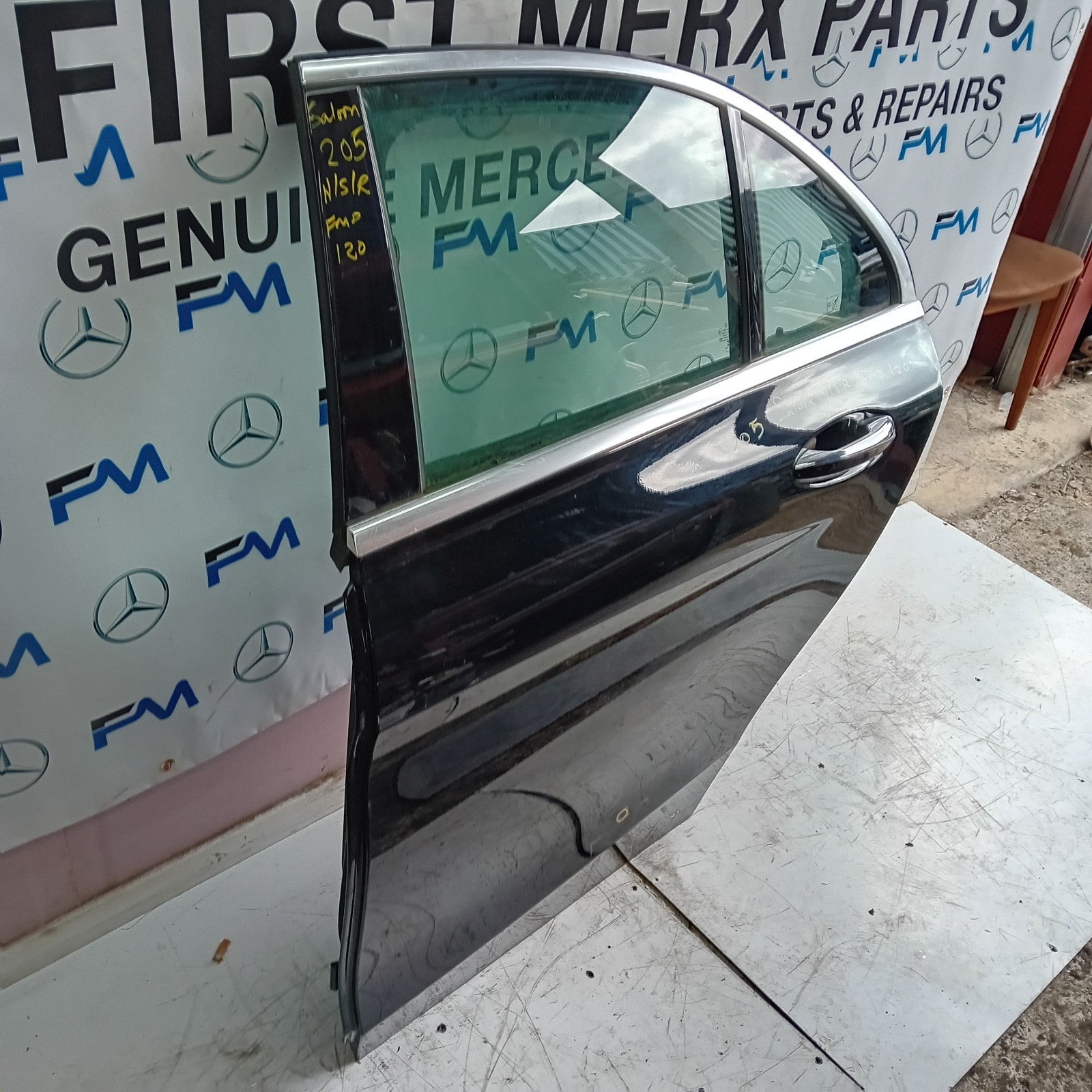 MERCEDES BENZ C-CLASS W205 PASSENGER SIDE REAR DOOR N/S/R BLACK FMD120