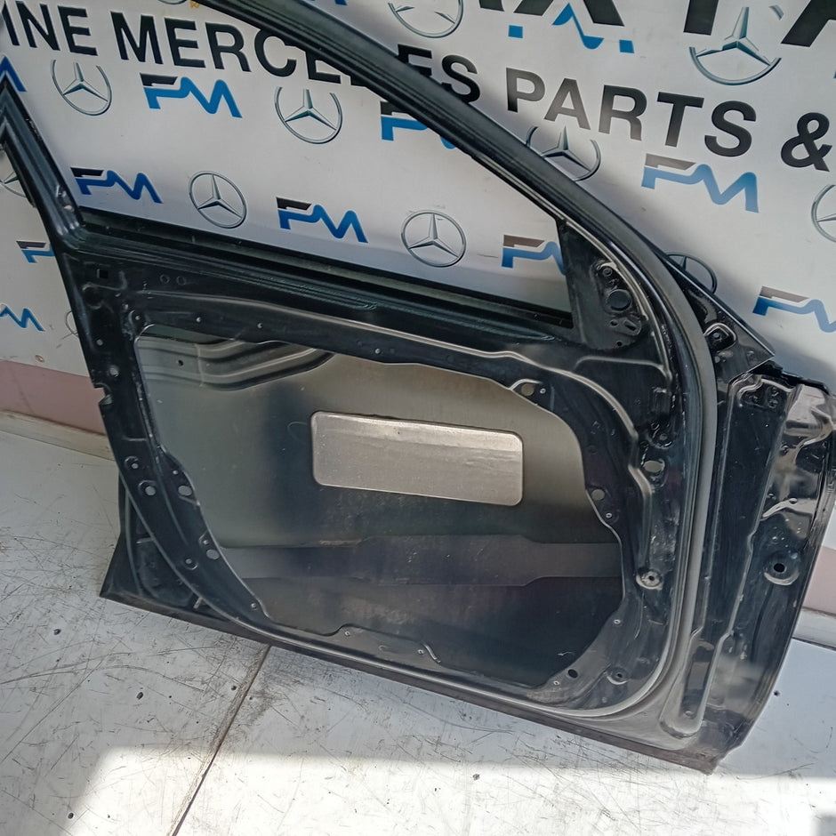 MERCEDES BENZ C-CLASS W205 PASSENGER SIDE FRONT DOOR N/S/F BLACK FMD117