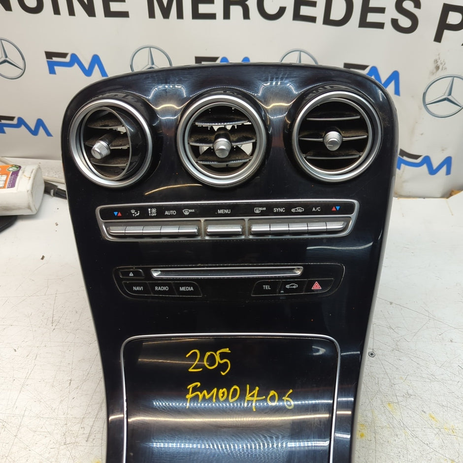  MERCEDES E-CLASS W205 CENTRE CONSOLE + 3 AIR VENT A2054402032 FM001406