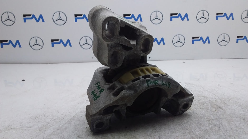 MERCEDES BENZ A-CLS W176 PETROL ENGINE MOUNT LEFT SIDE A2462400617 FMR448
