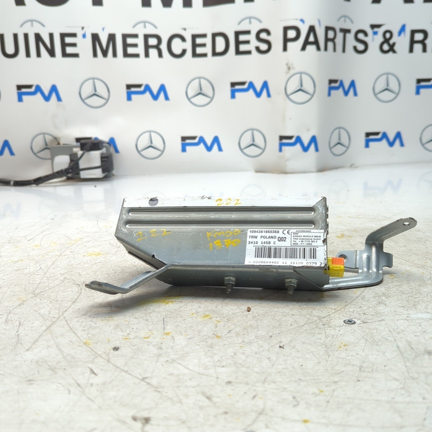 MERCEDES  S-CLASS W222 DRIVER REAR SIDE  AIRBAG MODULE A2228604402 FM001370
