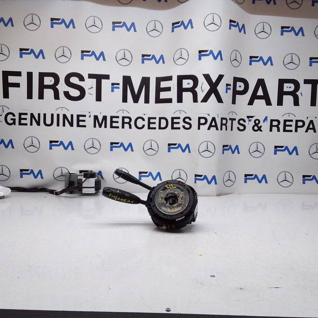 Mercedes E CLASS W212 INDICATOR/WIPER GEAR SELECT + SQUIB  2012 FM00576