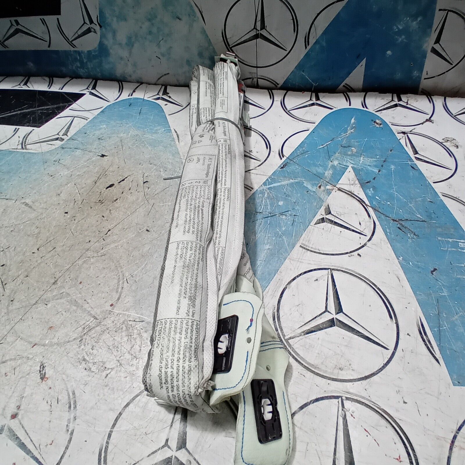 16/23MERCEDES-BENZ W212 AIRBAG CURTAIN/SIDE (PASSENGER SIDE) A2128604102 FM162