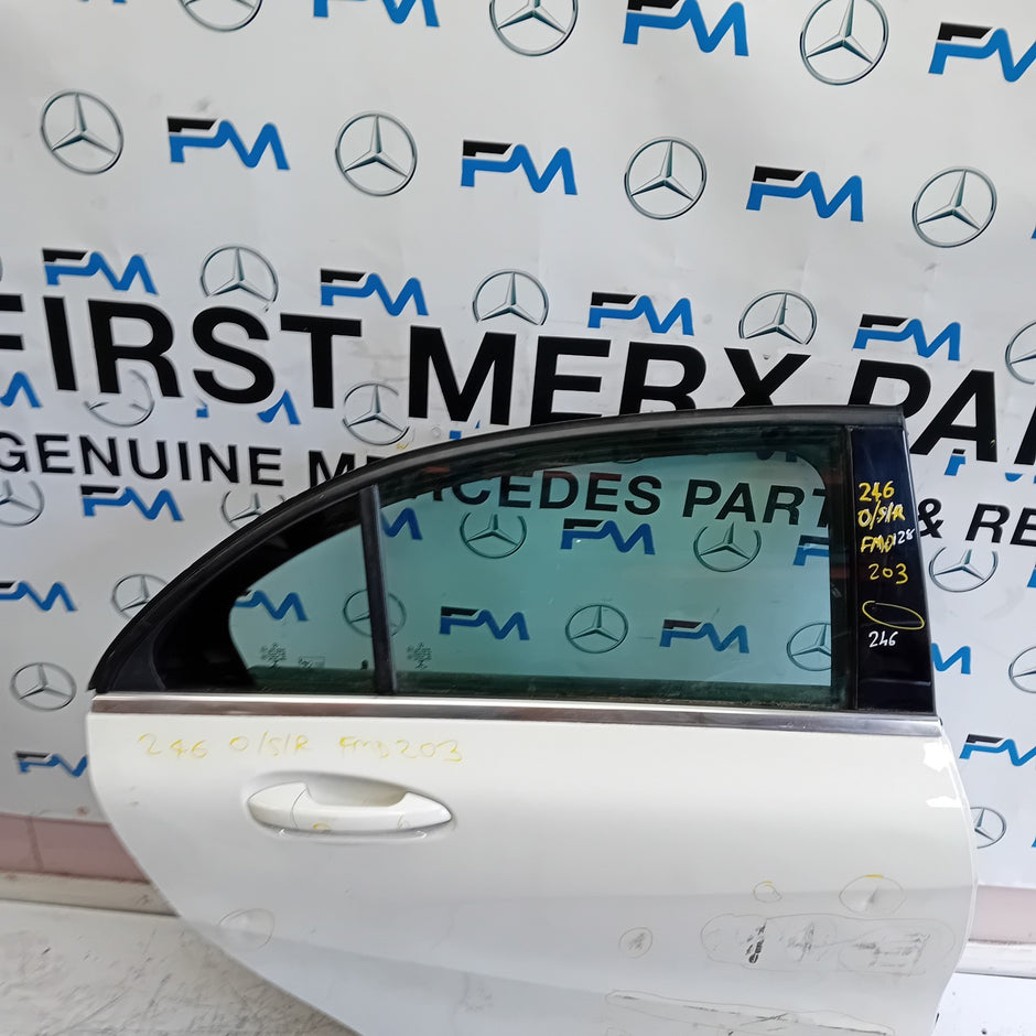 MERCEDES BENZ B-CLASS W246 DRIVER REAR DOOR OSR WHITE 2012-19  COMPLETE FMD203