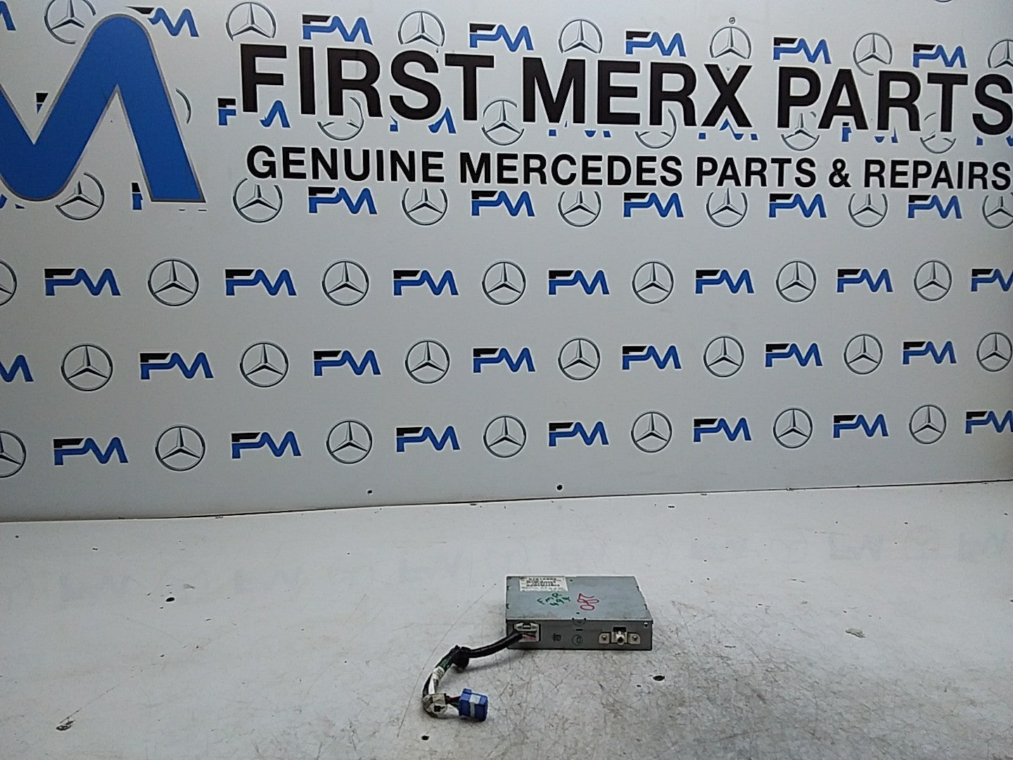 MITSUBISHI OUTLANDER ANTENNA ARIEL AMPLIFIER MODULE 8701A602 FMR494