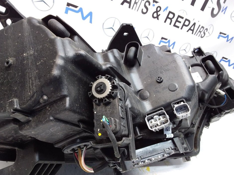 MITSUBISHI OUTLANDER MK3 2018 HEADLIGHT PASSENGER SIDE LEFT L009A Z80S FMH67