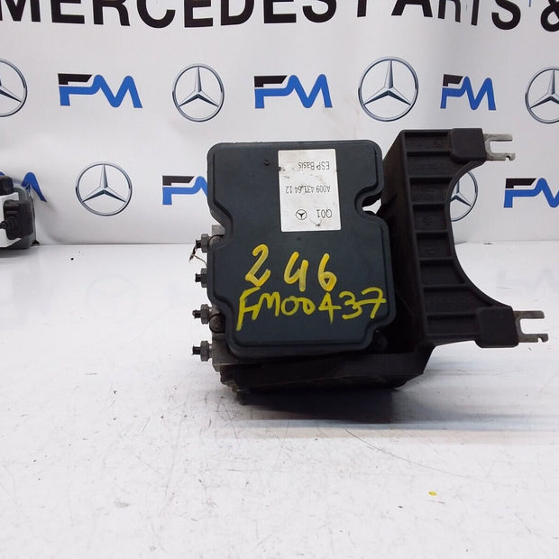 MERCEDES CLA W246 ABS PUMP MODULE CONTROL UNIT A2464300201 FM00437