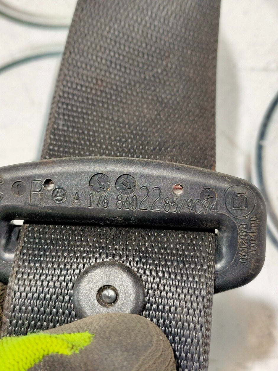 MERCEDES A CLASS SEAT BELT FRONT RIGHT A1768600285 W176 2012 - 2018