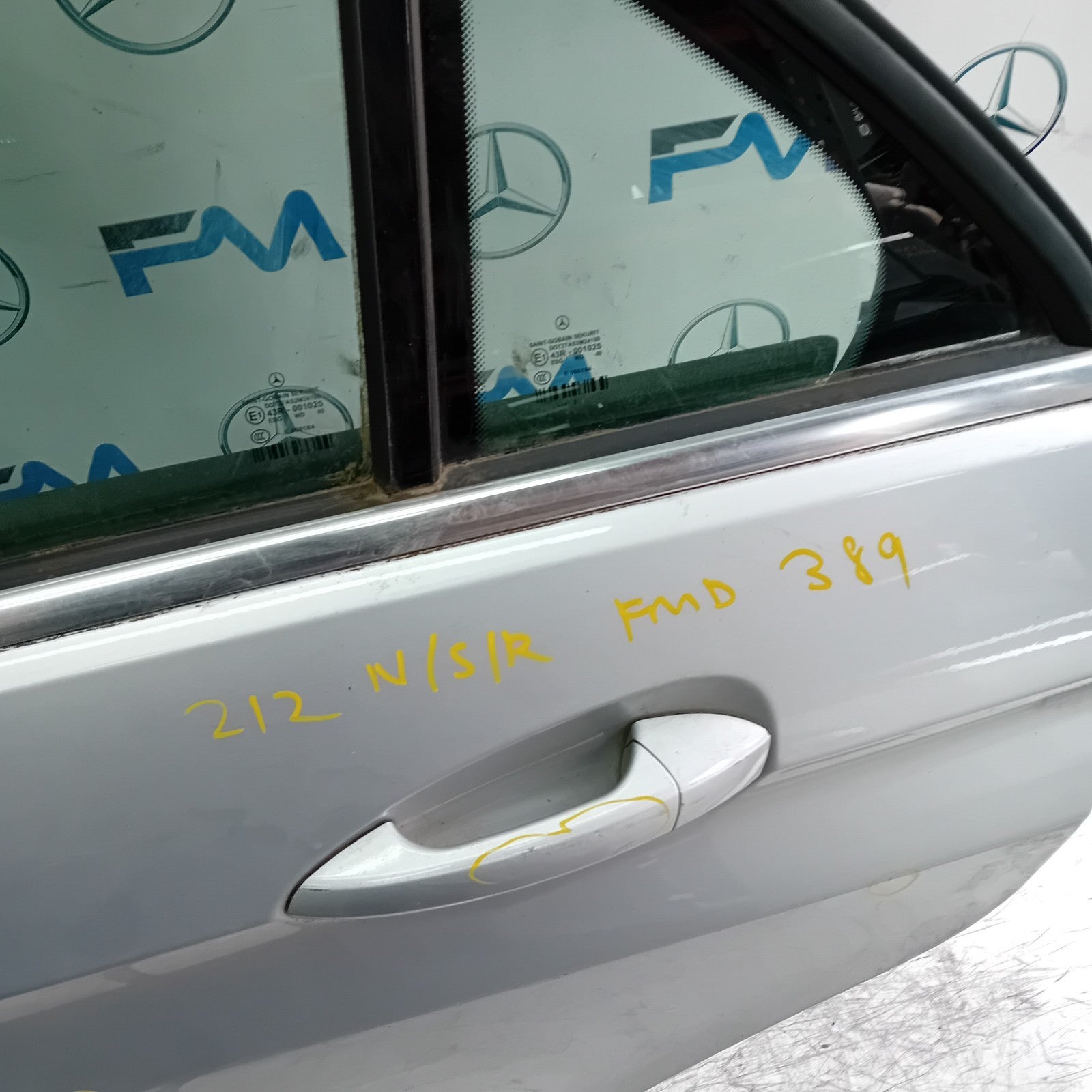 MERCEDES E-CLASS W212 DRIVER REAR DOOR OSR  2009-16 SILVER COMPLETE FMD389