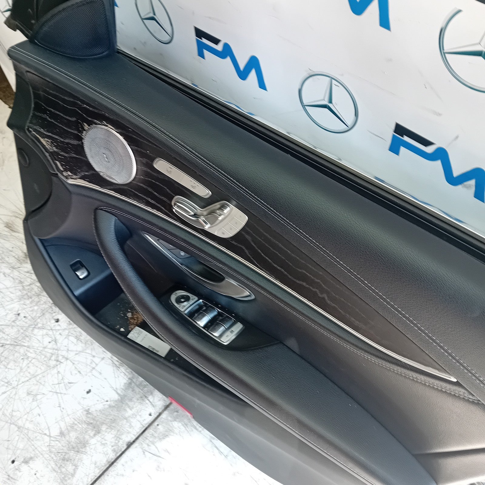 MERCEDES E-CLASS W213 DRIVER FRONT DOOR OSF 2016 ON GREY COMPLETE  FMD514