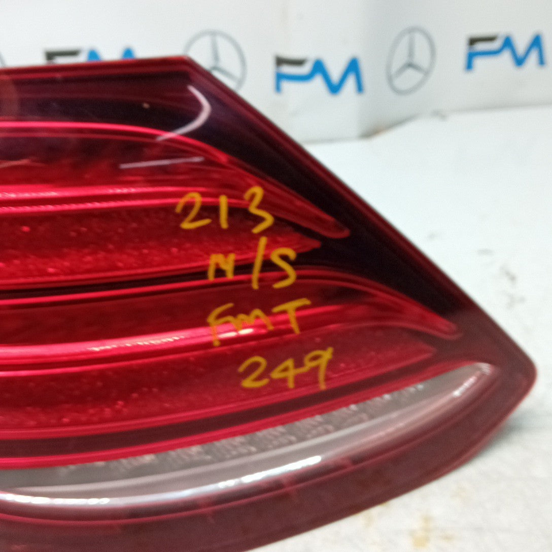 MERCEDES E-CLASS W213 PASSENGER LEFT NS REAR TAIL LIGHT A2139067900 FMT249