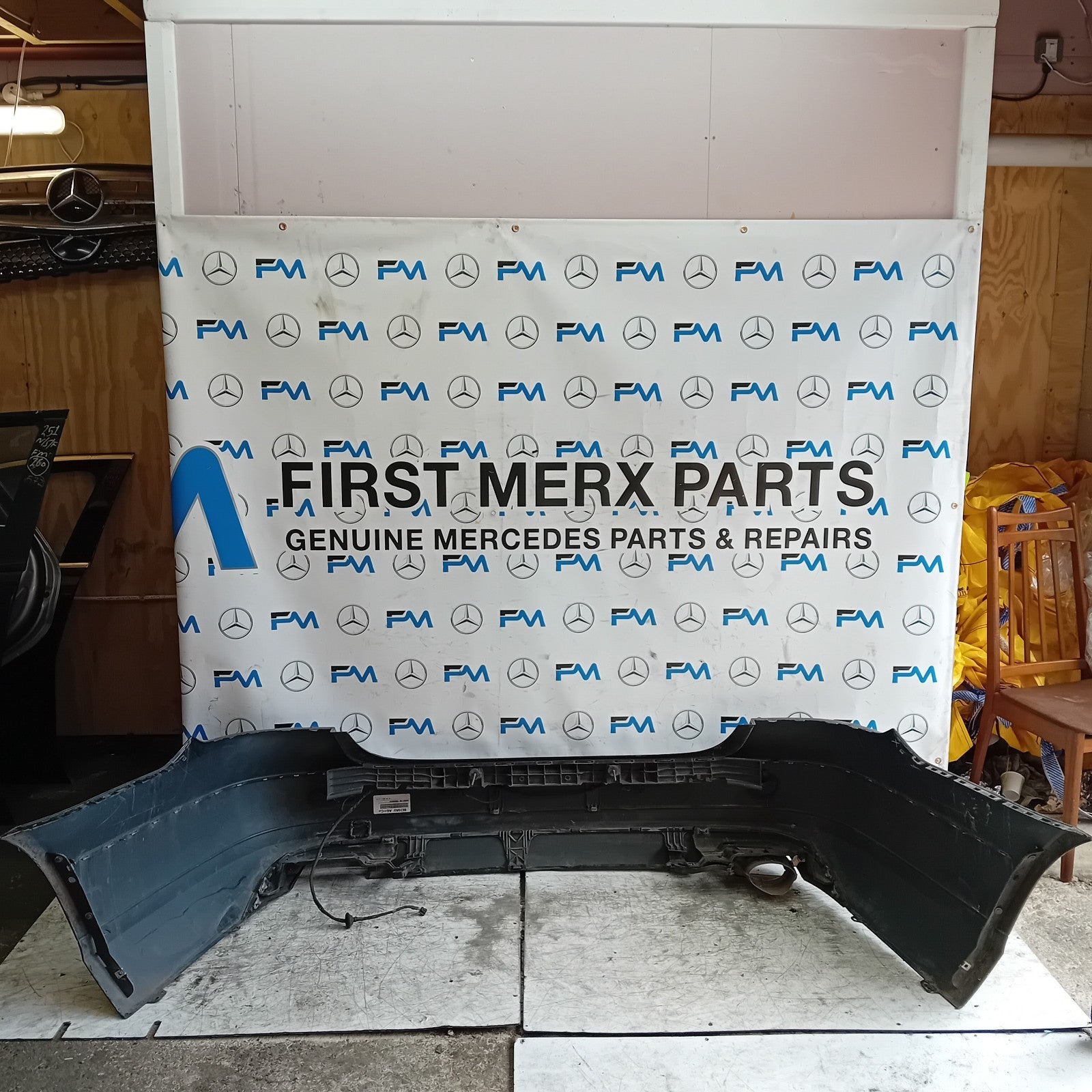 MERCEDES E-CLASS W212 ESTATE REAR BUMPER BLACK 2014 A2128851625 FMX90