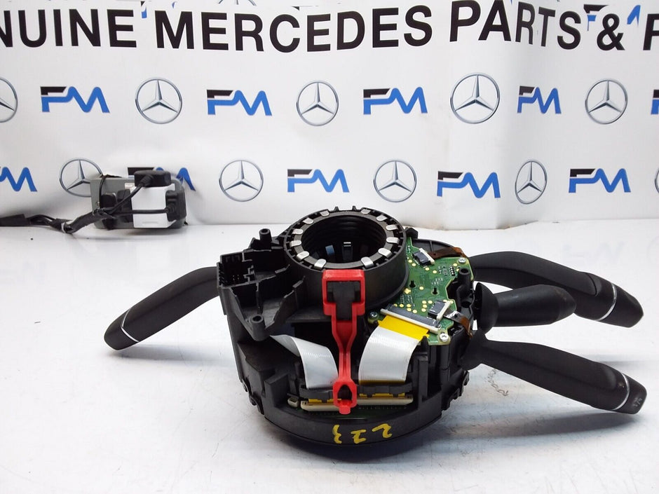 Mercedes E-CLASS W213 INDICATOR/WIPER GEAR SELECT + SQUIB  2016 FM00563