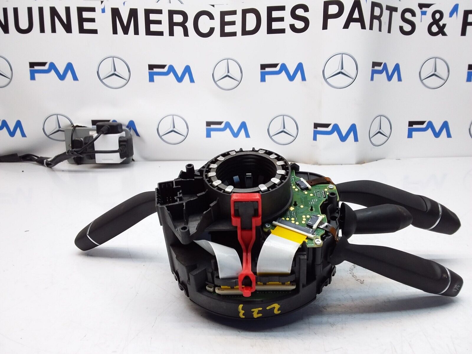 Mercedes E-CLASS W213 INDICATOR/WIPER GEAR SELECT + SQUIB  2016 FM00563