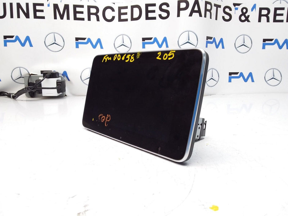 MERCEDES C-CLASS W205 2016 SAT NAV MULTIMEDIA SCREEN A2059002211 FM00658