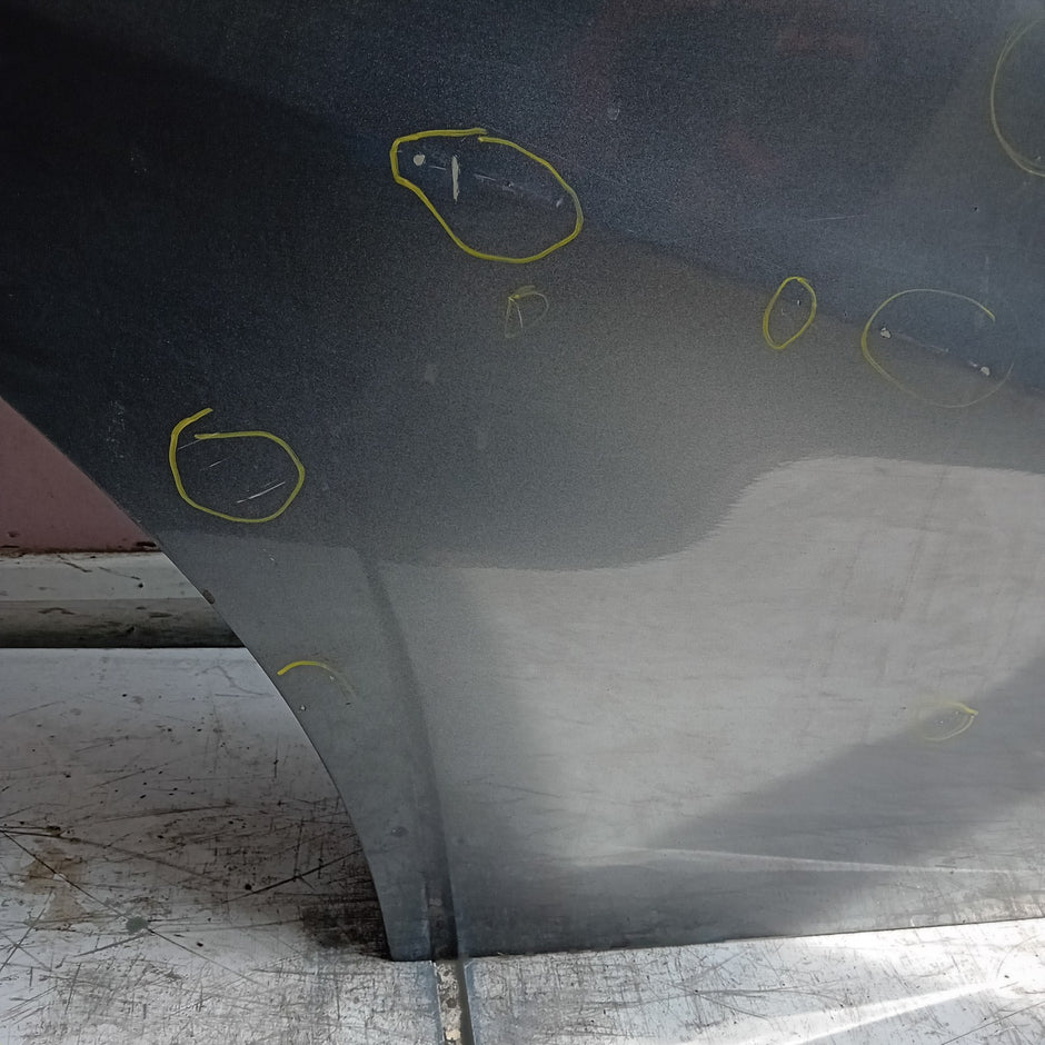MEECEDES A-CLASS W176 SLN DRIVER REAR DOOR OSR 2012-18 GREY COMPLETE FMD288