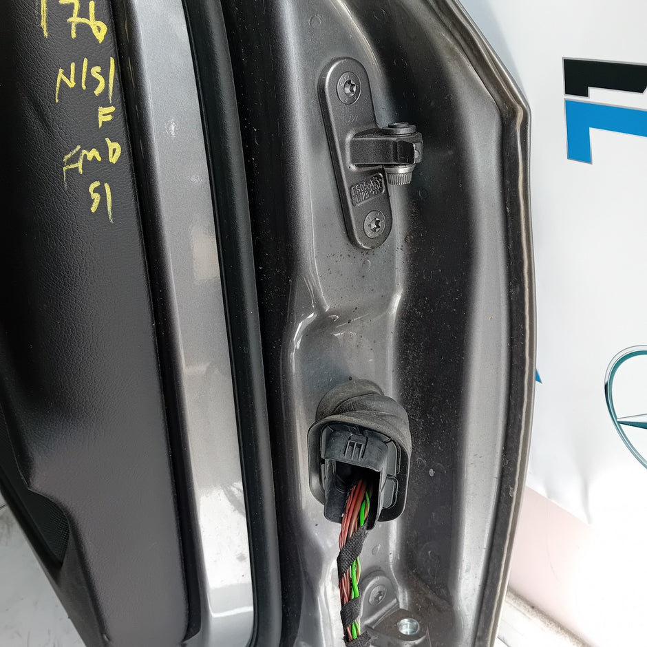 MERCEDES-BENZ A-CLASS W176 PASSENGER SIDE FRONT DOOR N/S/F COMPLETE GREY FMD51