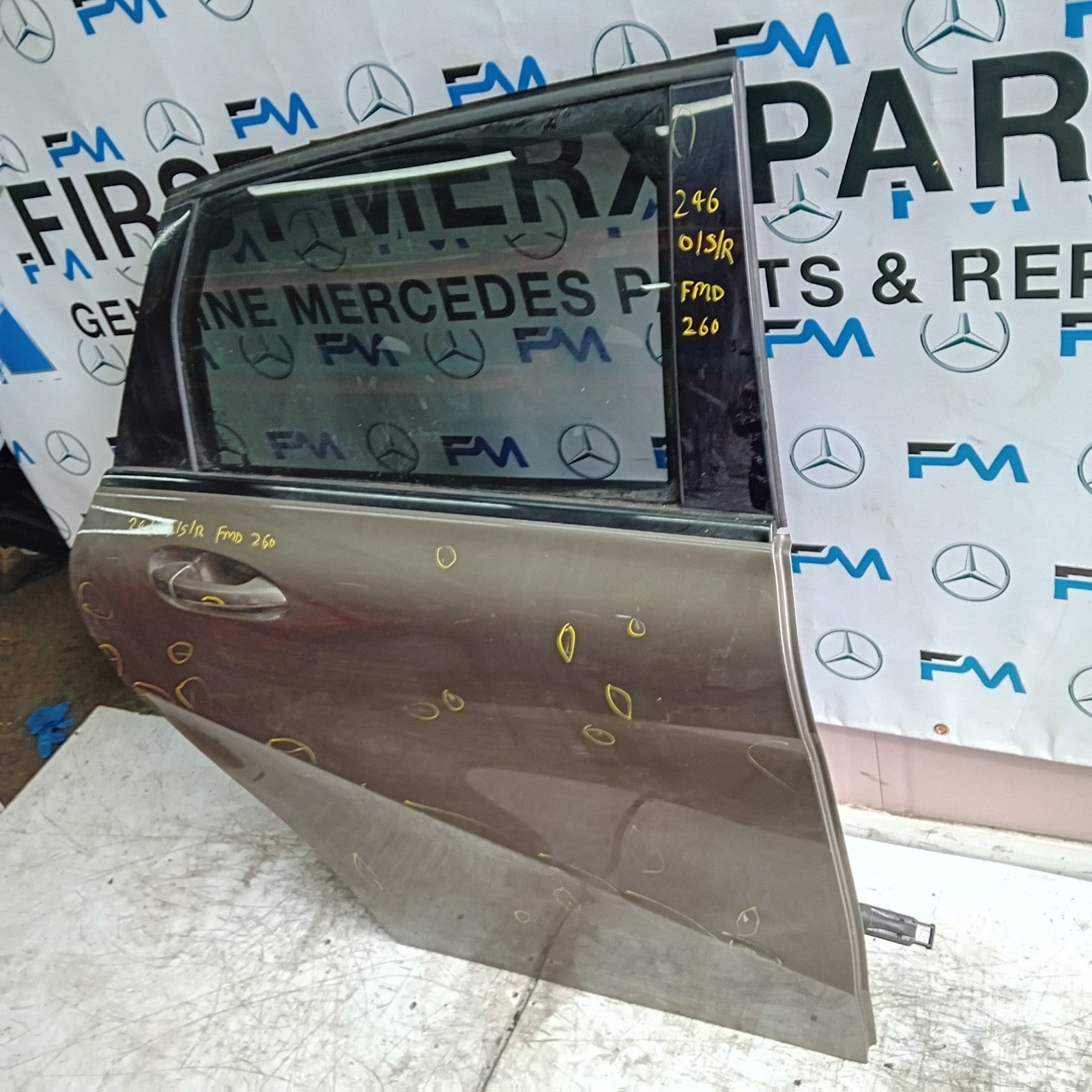 MERCEDES B-CLASS W246 DRIVER REAE DOOR OSR BROWN 2012-19 COMPLETE FMD260