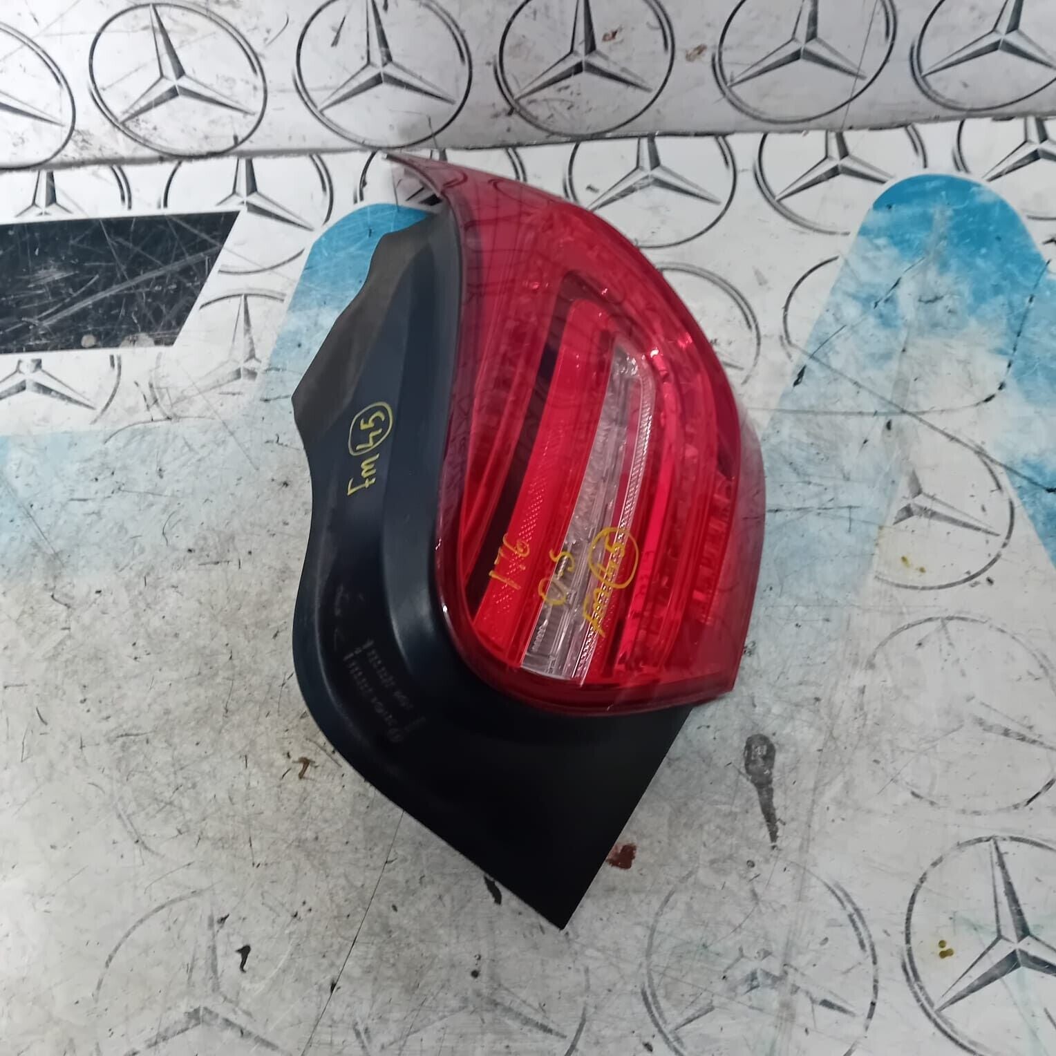 MERCEDES A45 AMG 2012-17 DRIVERS RIGHT REAR TAIL LIGHT LAMP A1769062400