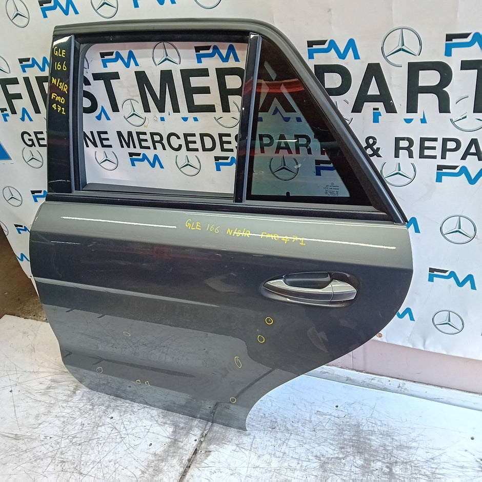 MERCEDES GLE W166 PASSENGER REAR DOOR NSR GREY 2014 ON COMPLETE FMD471