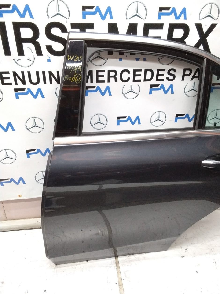 MERCEDES  BENZ  C-CLASS W205 PASSENGER SIDE REAR DOOR N/S/R COMPLETE GREY FMD61