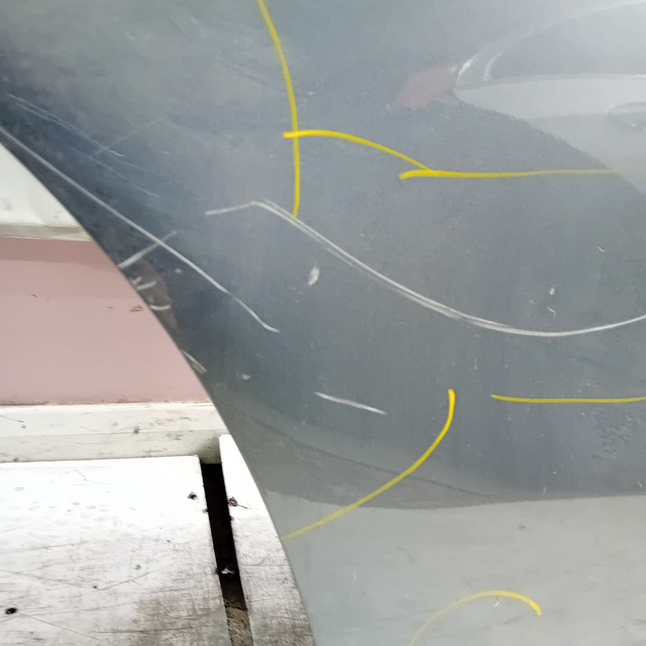 MERCEDES BENZ GLE W166 DRIVER REAR DOOR OSR GREY 2015-19 COMPLETE FMD267