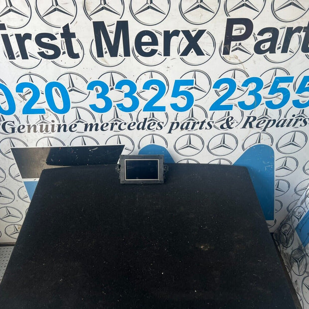MERCEDES C CLASS DISPLAY SCREEN SAT NAV MULTIMEDIA A1729011402 W204 2013