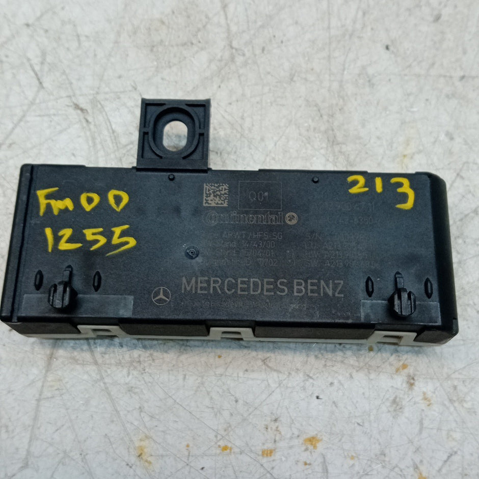 MERCEDES E-CLASS TAILGATE CONTROL MODULE W213 A2139004711 2016 ON FM001255