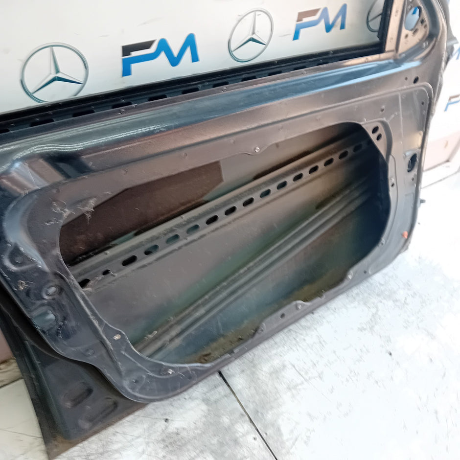 MERCEDES BENZ  E-CLASS W212 PASSENGER FRONT DOOR NSF 2015 GREY FMD503