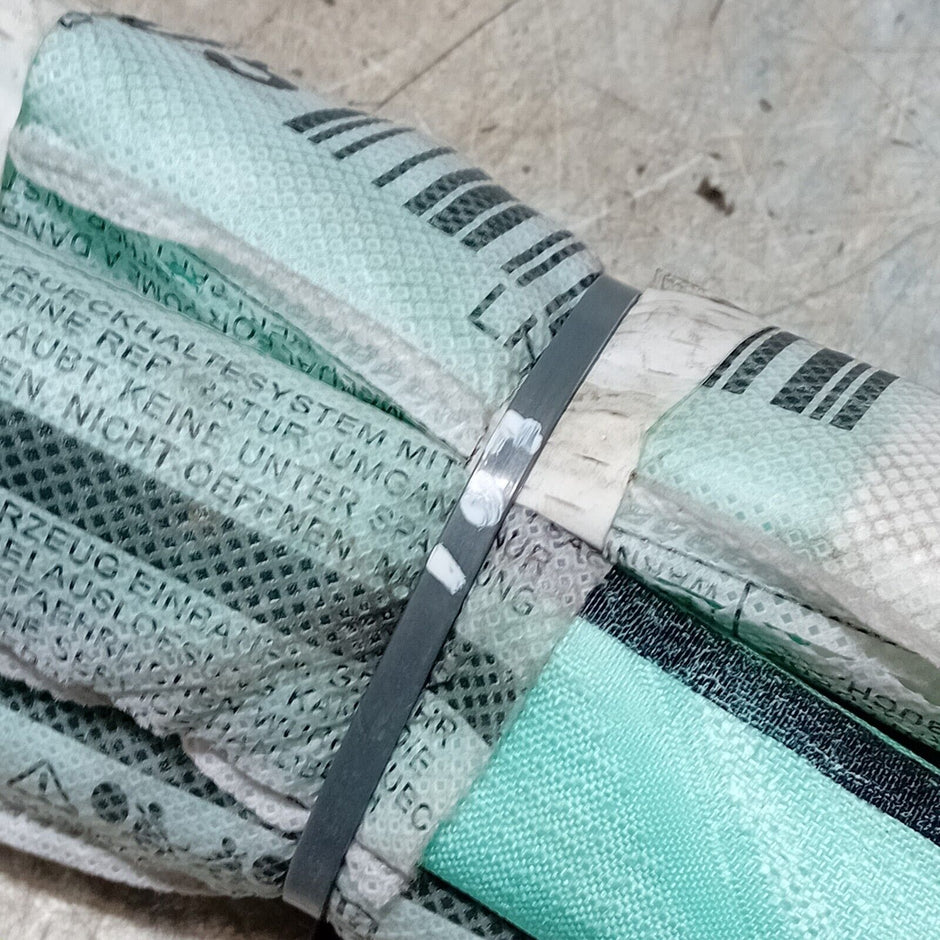 MERCEDES C-CLASS W205 SALOON 16/23 LEFT N/S CURTAIN AIRBAG A2058600402 FM107