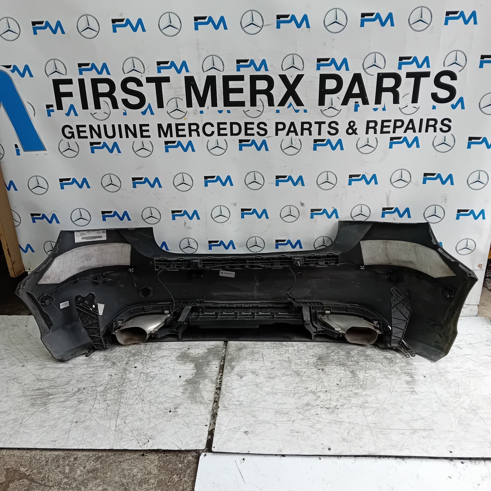 MERCEDES BENZ A-CLASS W176 REAR BUMPER 2012-18 A1768850000 BLACK COMPLETE FMX28