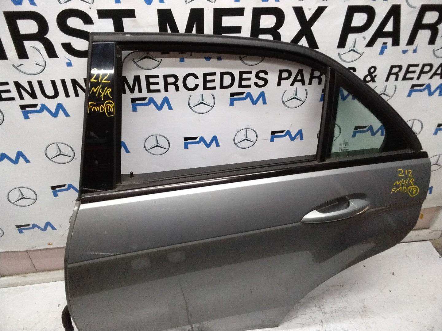 MERCEDES BENZ E-CLASS W212 PASSENGER SIDE REAR DOOR N/S/R COMPLETE SILVER FMD78