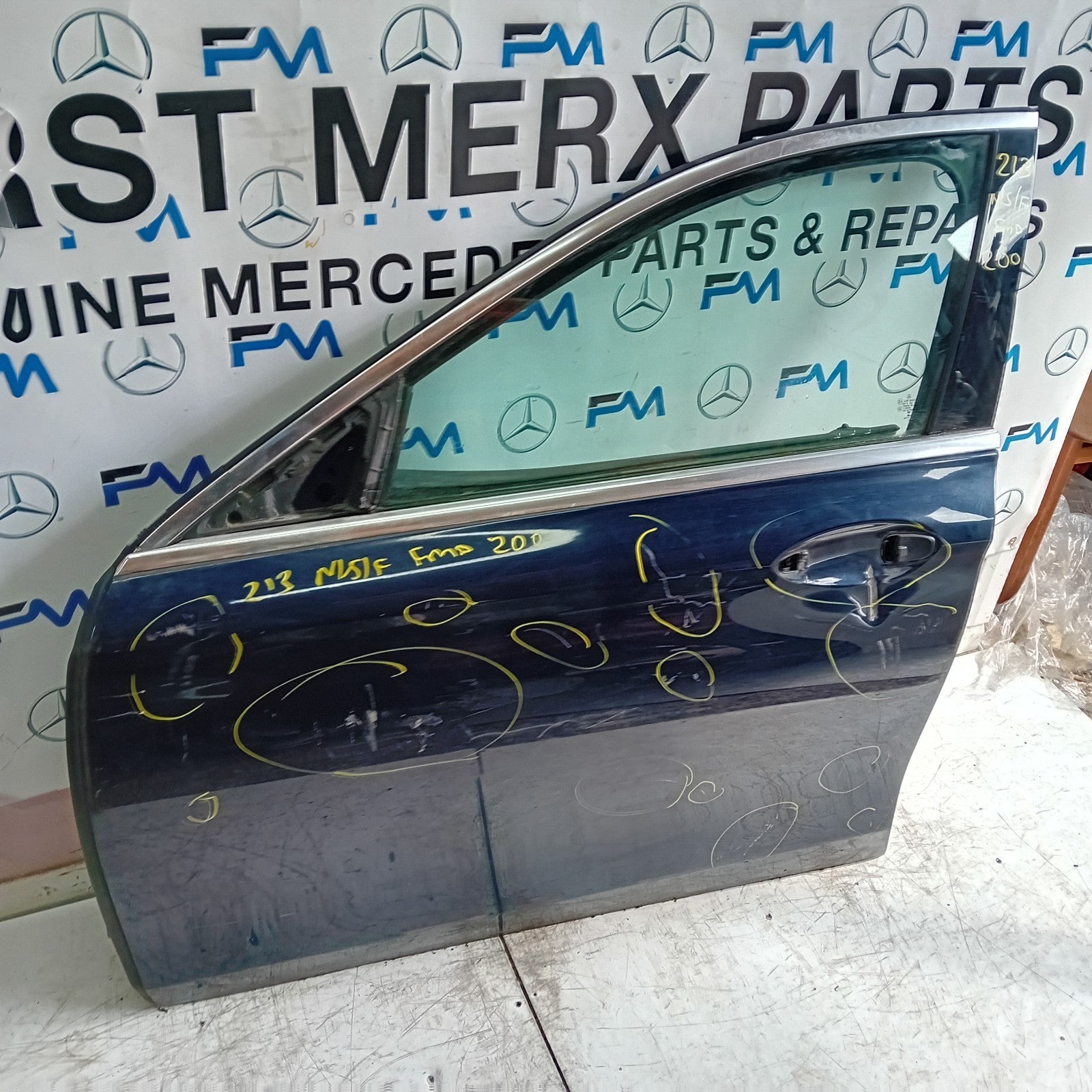 MERCEDES E-CLASS W213 SLN PASSENGER FRONT DOOR NSF BLUE 2016 ON COMPLETE FMD200