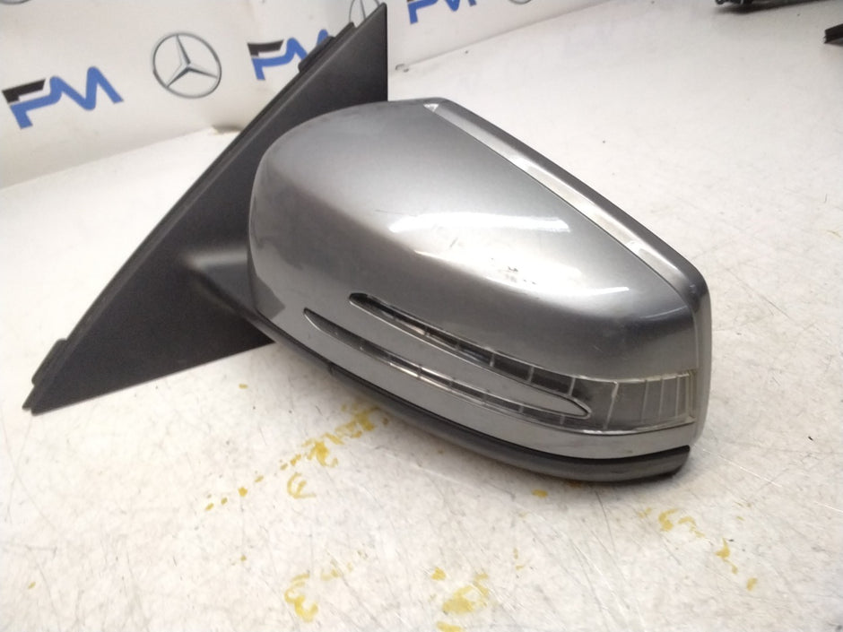 MERCEDES C-CLASS  W204 PASSENGER SIDE WING MIRROR A3167411 GREY FMM17