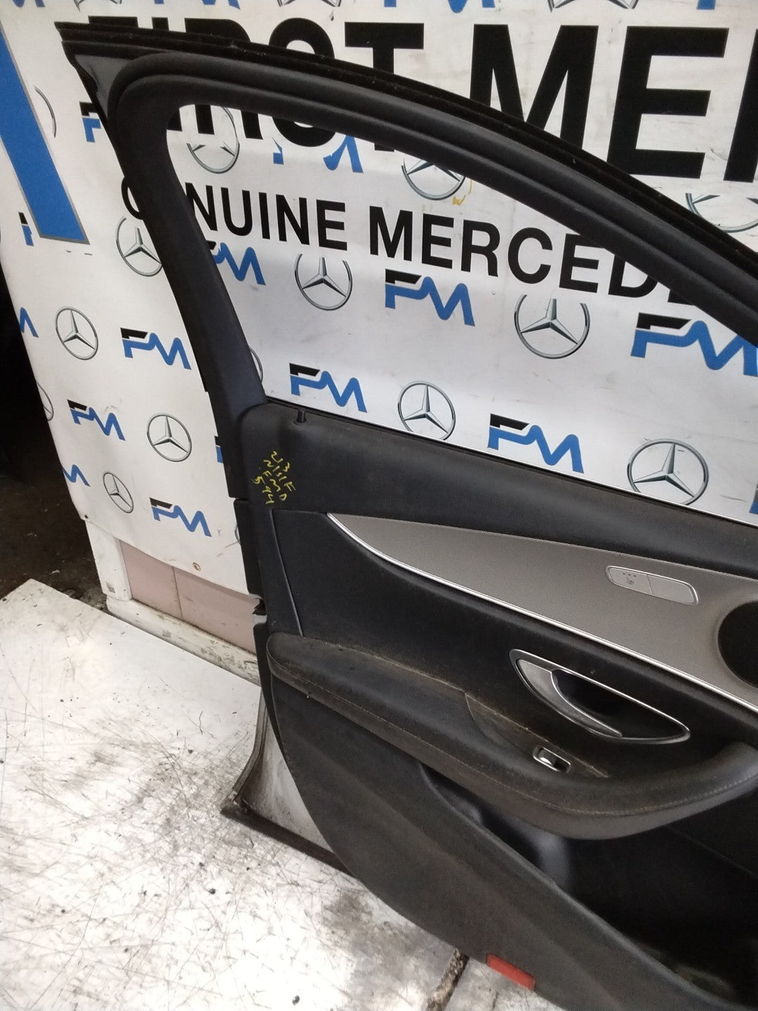 MERCEDES E-CLS W213 SLN PASSENGER FRONT DOOR NSF SILVER 2016-20 COMPLETE FMD594