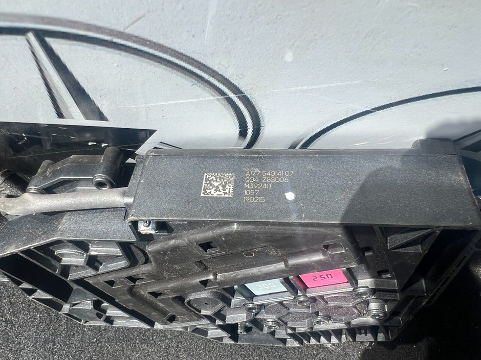 MERCEDES BENZ A CLASS W177 1.5 DIESEL FUSE RELAY BOX 2019 A1775404107