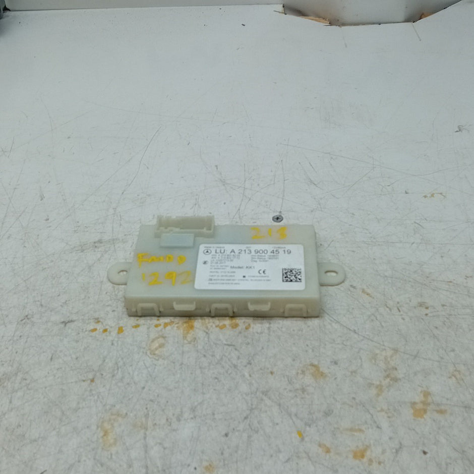 MERCEDES BENZ E-CLASS KEYLESS GO CONTROL UNIT W213 A2139004519 FM001292