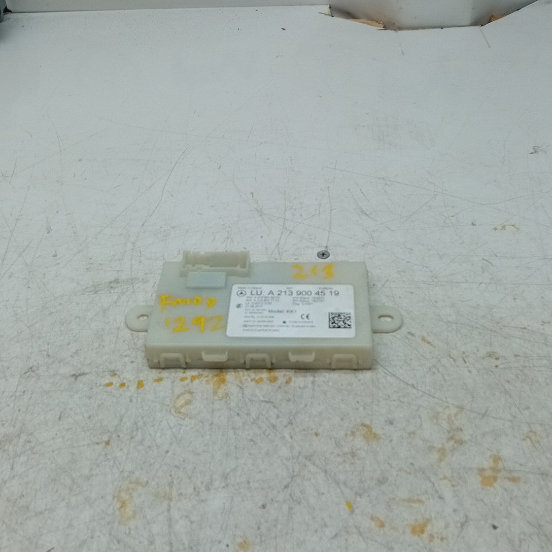 MERCEDES BENZ E-CLASS KEYLESS GO CONTROL UNIT W213 A2139004519 FM001292