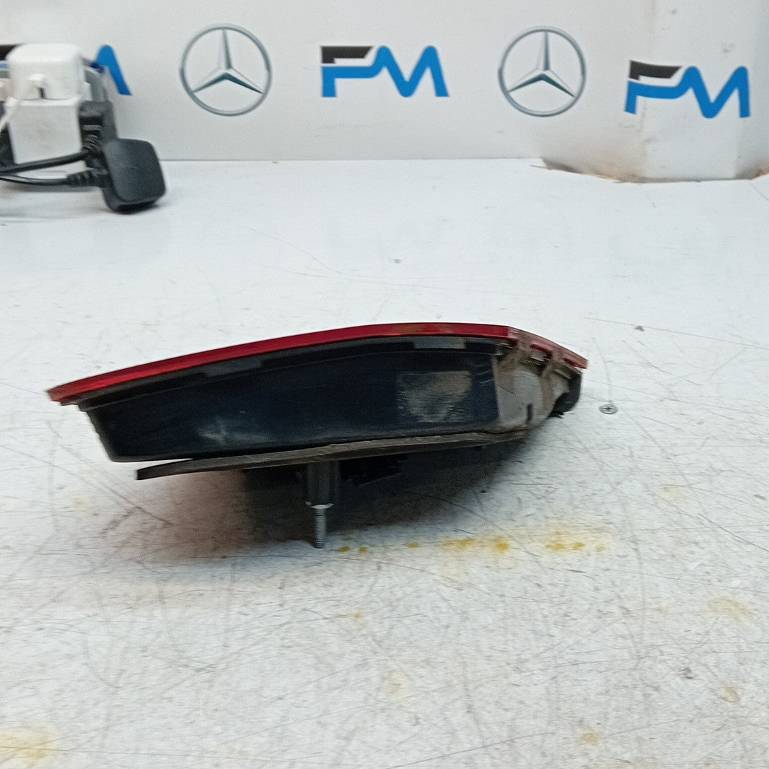 MERCEDES E-CLASS W212 PASSENGER INNER SIDE LEFT REAR TAIL LIGHT 2014 FMT315