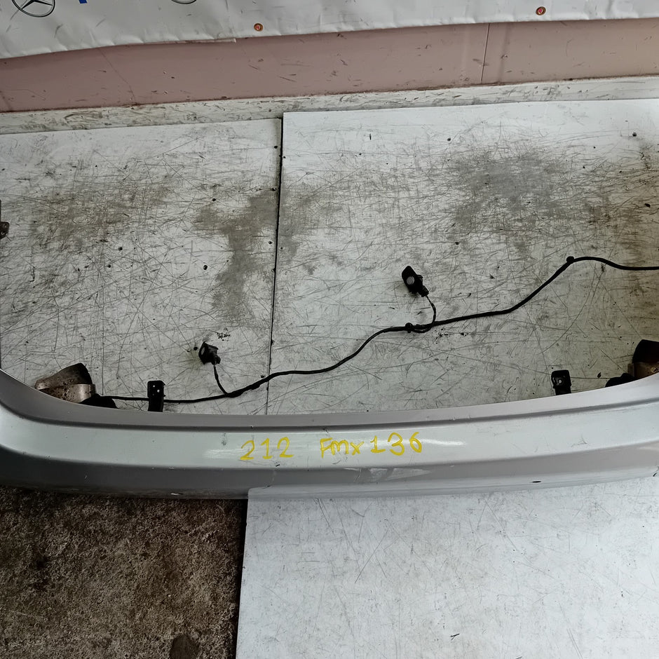 MERCEDES BENZ E-CLASS W212 SE SPORT REAR BUMPER SILVER 2014 ON FMX136